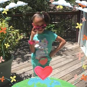 Meet your Posher, Crystal